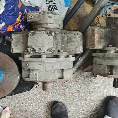 力士乐回转马达2台型号MR450N3B265N1【询价】