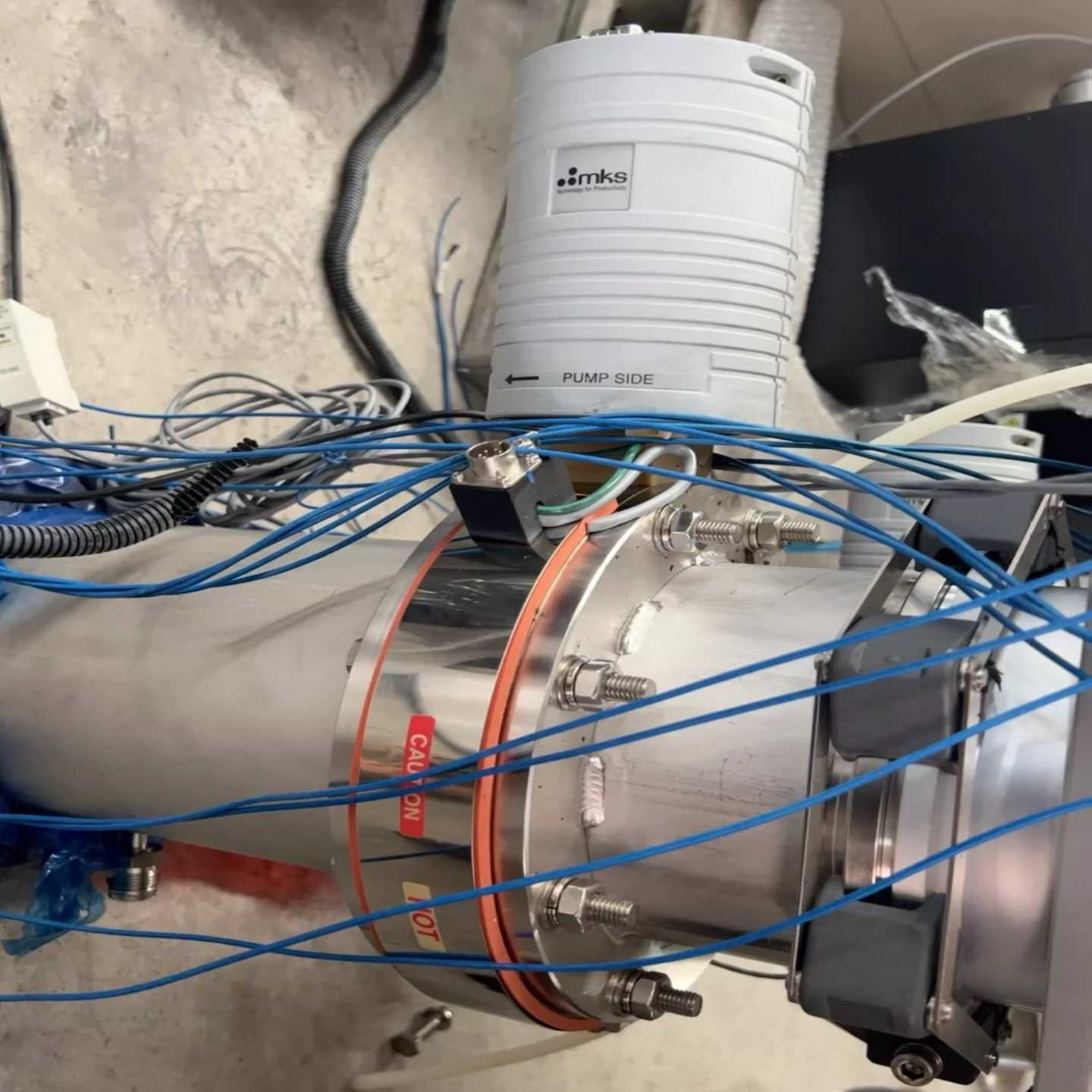 询价MKS653B-22815碟阀件数台