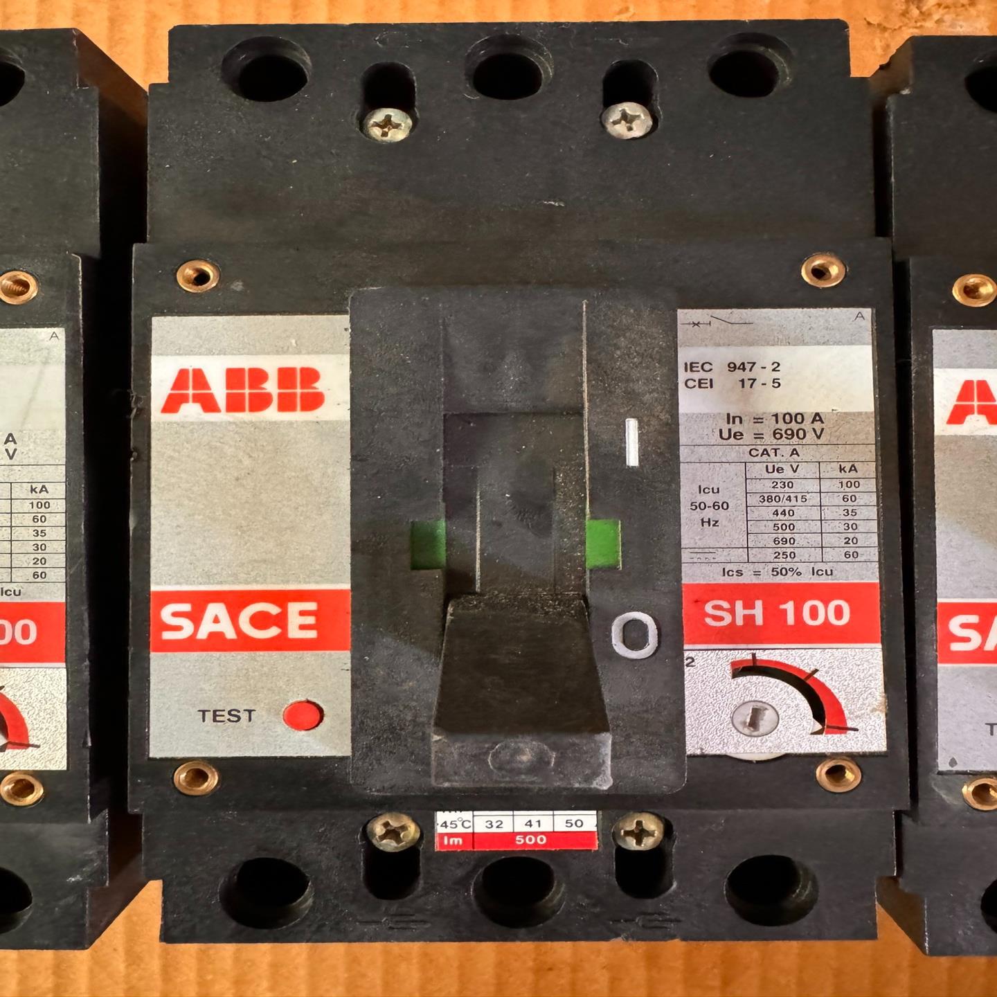 ABB空气开关断路器SH100新的没包装，MH534502，-询价客服