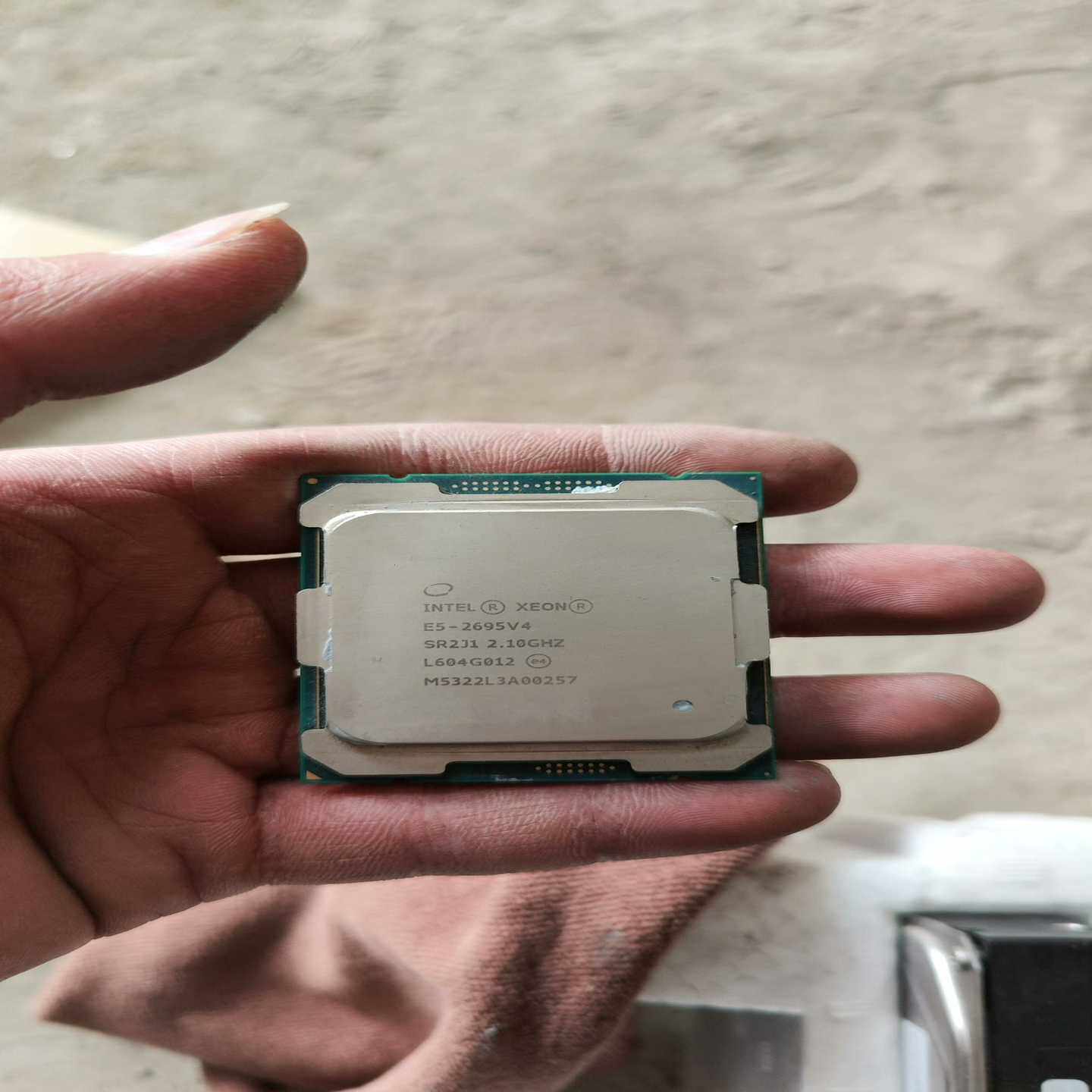 （议价）E52695v4，2011-v3接口，正式版，x99主板用