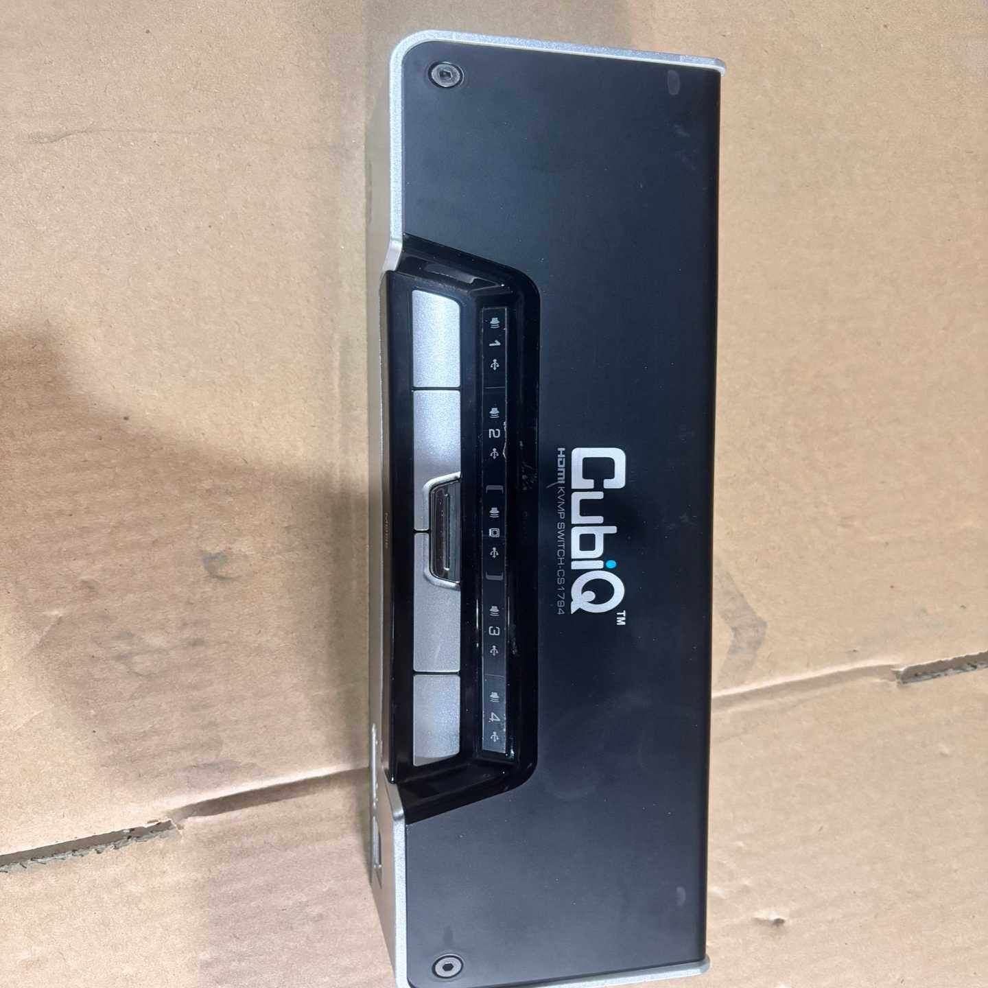 ATEN宏正CS1794HDMI切换器，4口USB2.--议价商品