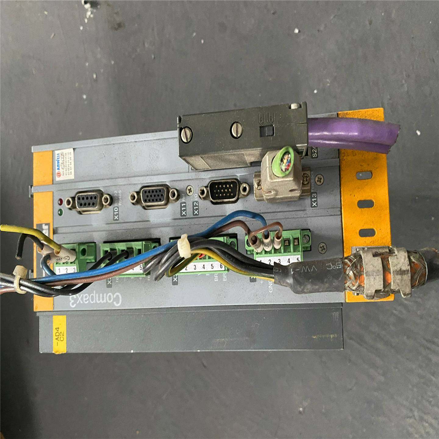 Parker伺服驱动器C3S063V2F10I20T40M00原装包好成色漂亮{议价