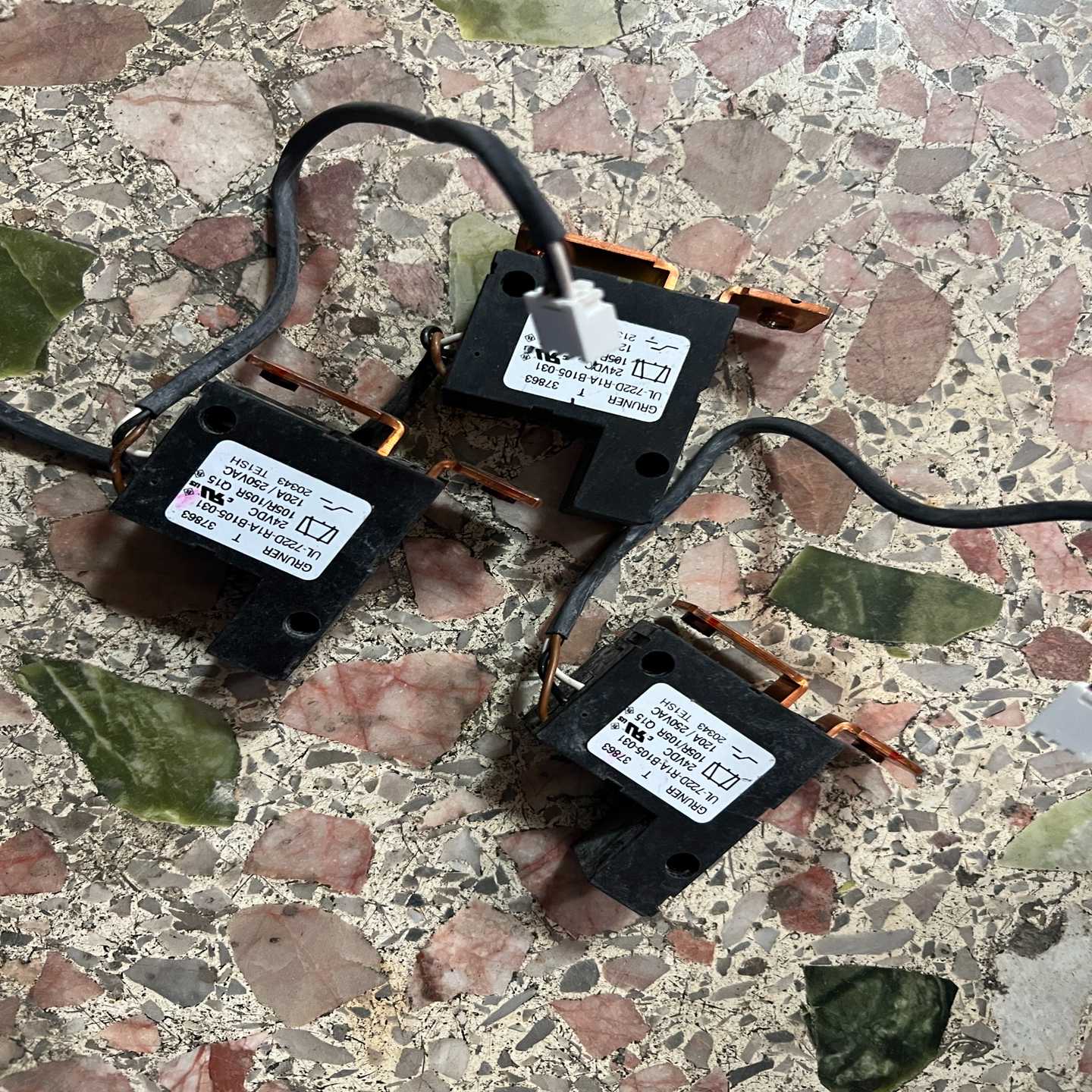 【议价】旁路接触器,很新,触点几乎没磨损。UL-722D-R1适用