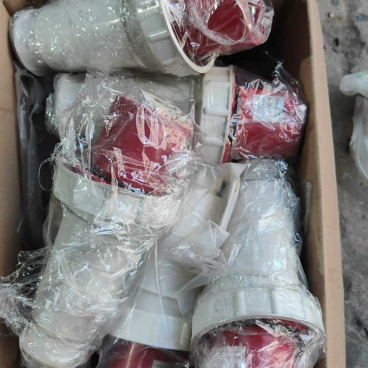 询价-防水工业插头座器具暗装直式插头5芯63A，一起10