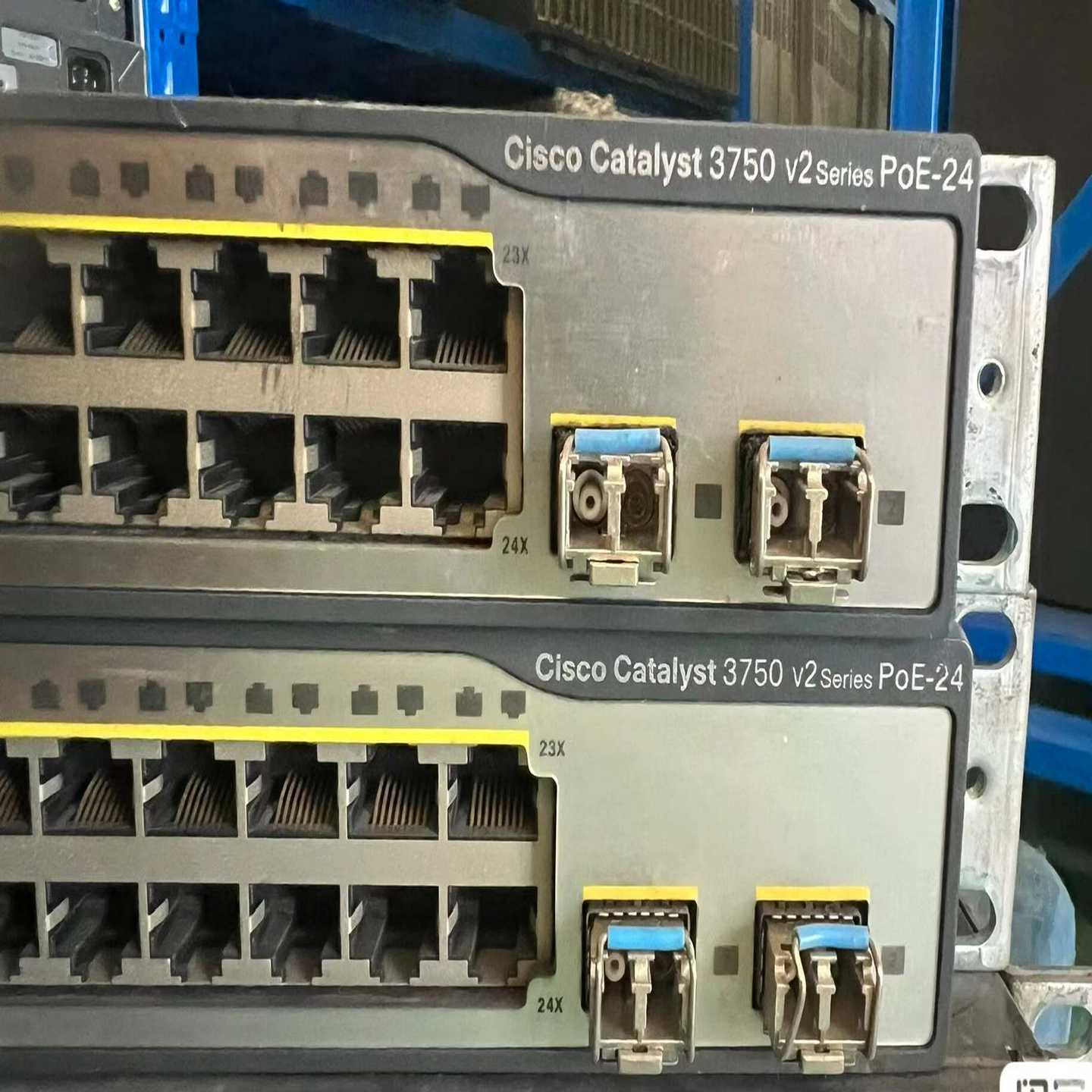 思科CiscoWS-C3750V2-24PS-S24口百-议价