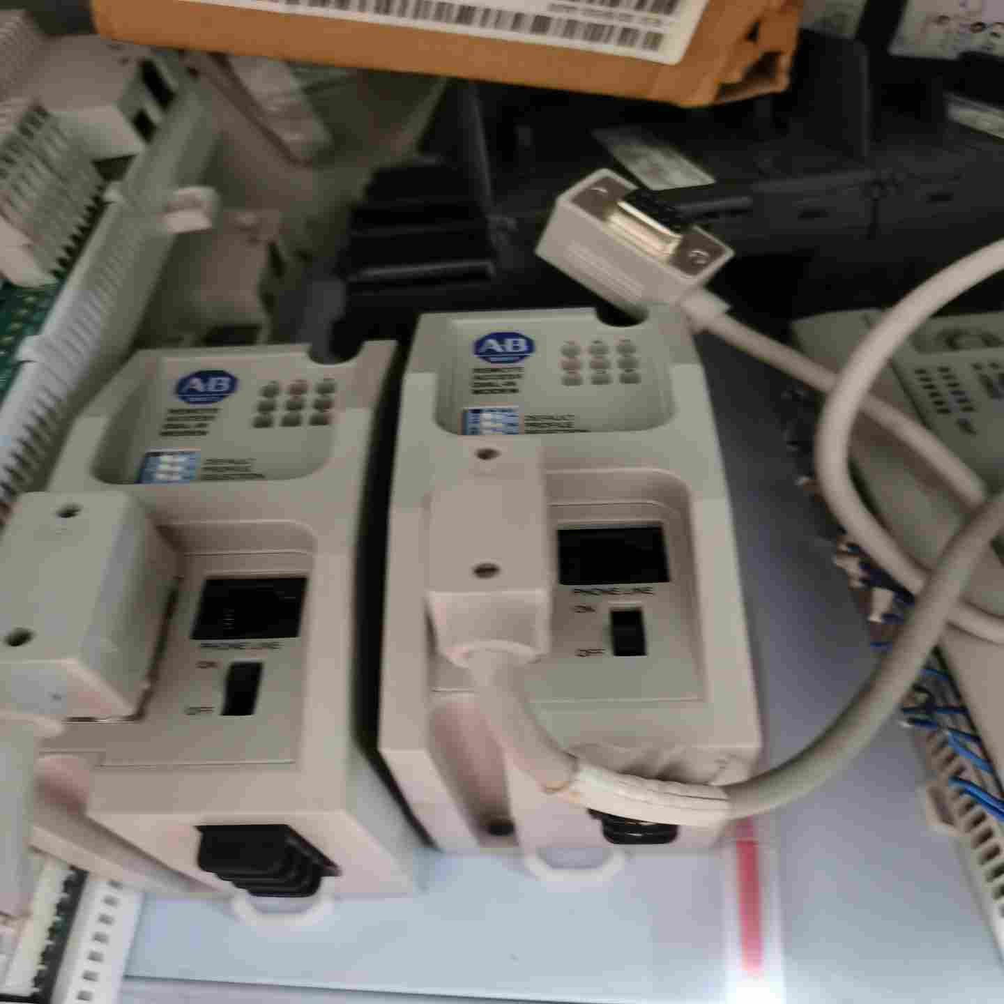 9300-RADM1正常充新成色议价；议价