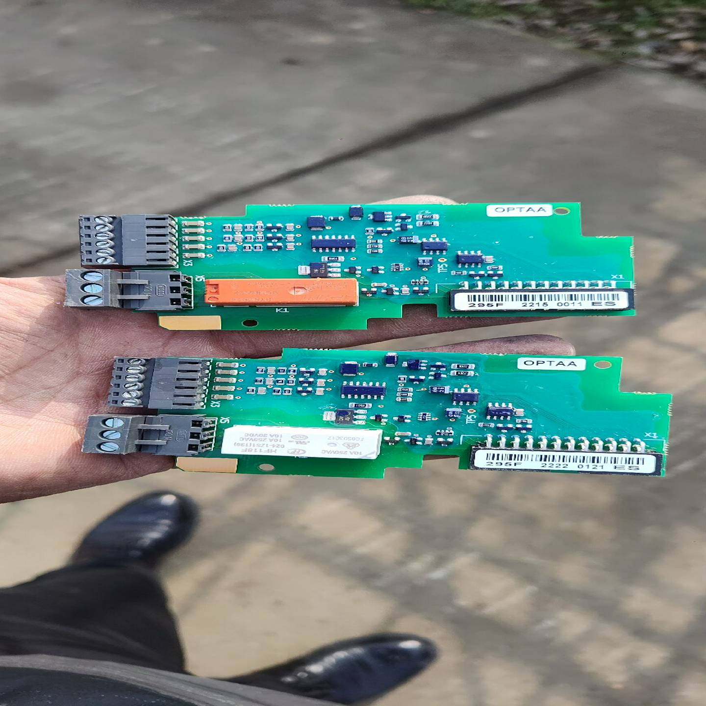 伟肯变频器通讯板OPTAA，功能正常单价，全新尾货。--议价商品