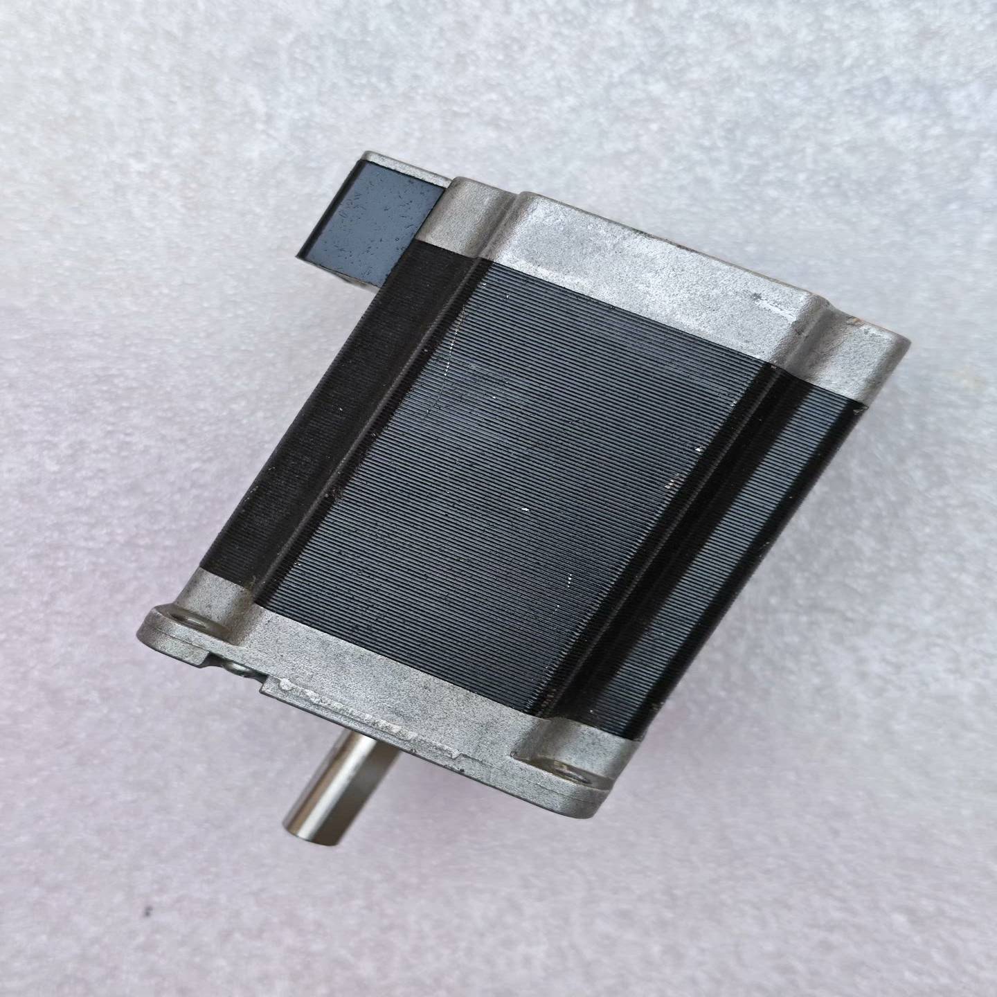 VEXTA东方步进电机PKP268D28A2.8A适用