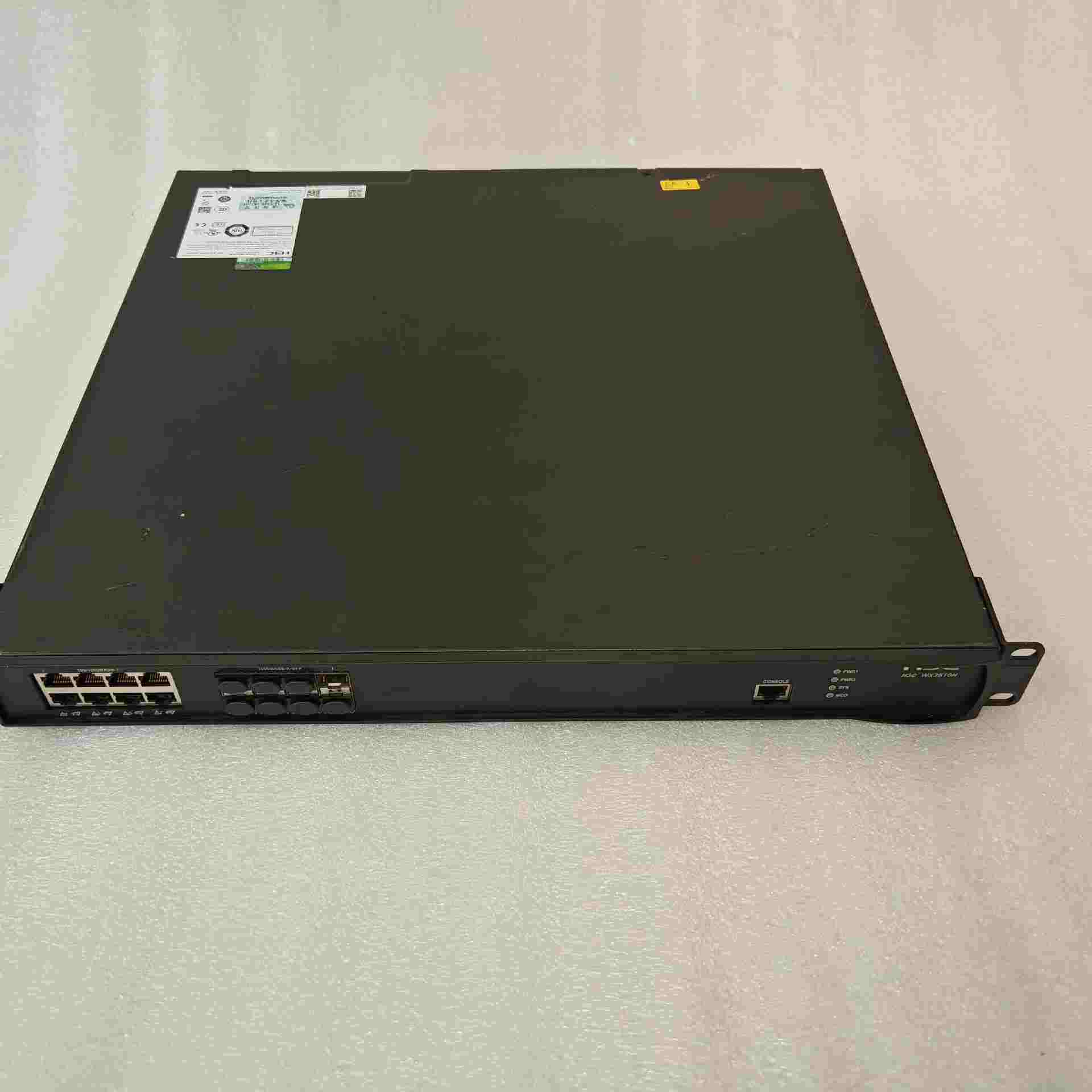 出售二手原装H3C新华三 WX3510H 无线控制器 实物图