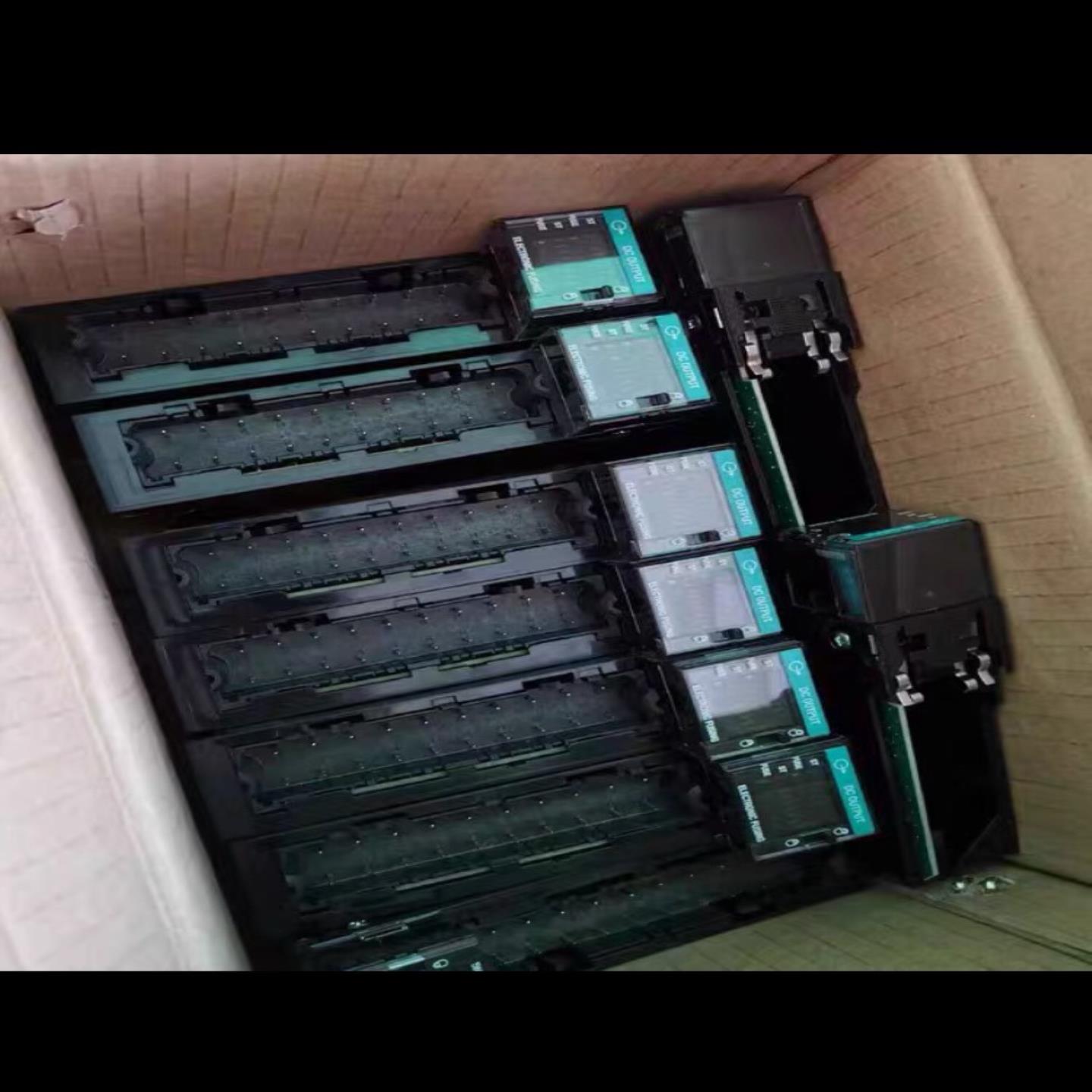 1756-OB16E圆孔~询价