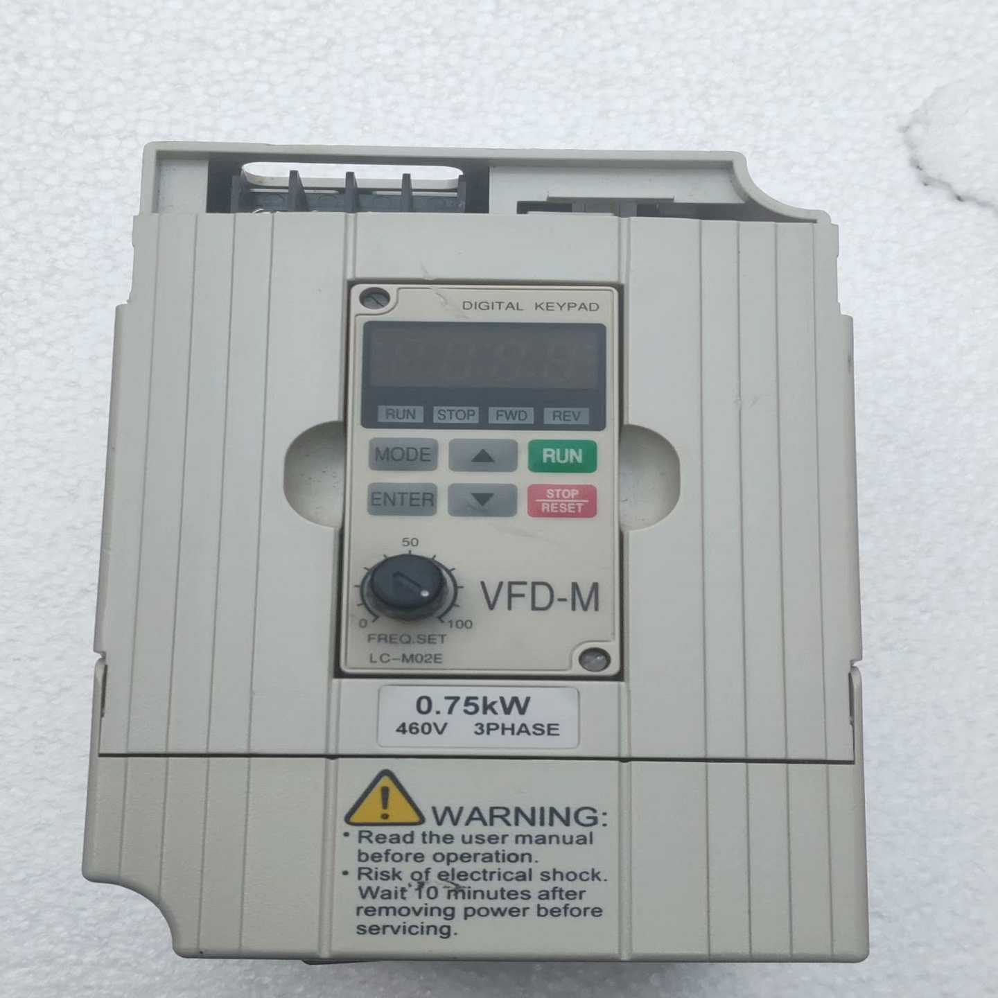 咨询-台达变频器VFD007M43B.，成色如图，仓库