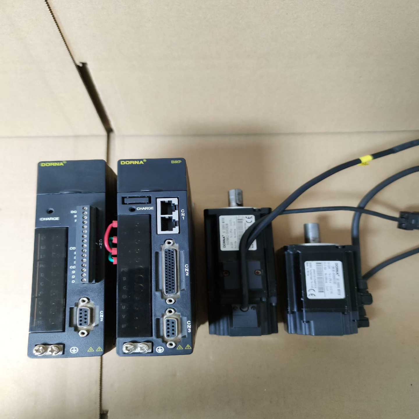 东菱400W伺服电机套装，驱动器型号EPS-BS-0D40A~询价