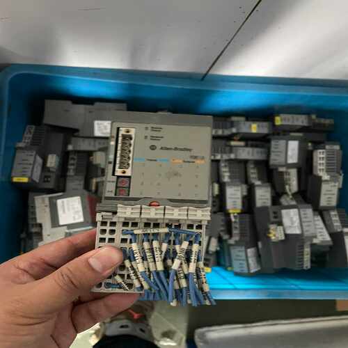 1734D-IB8XOW8S 议价~询价