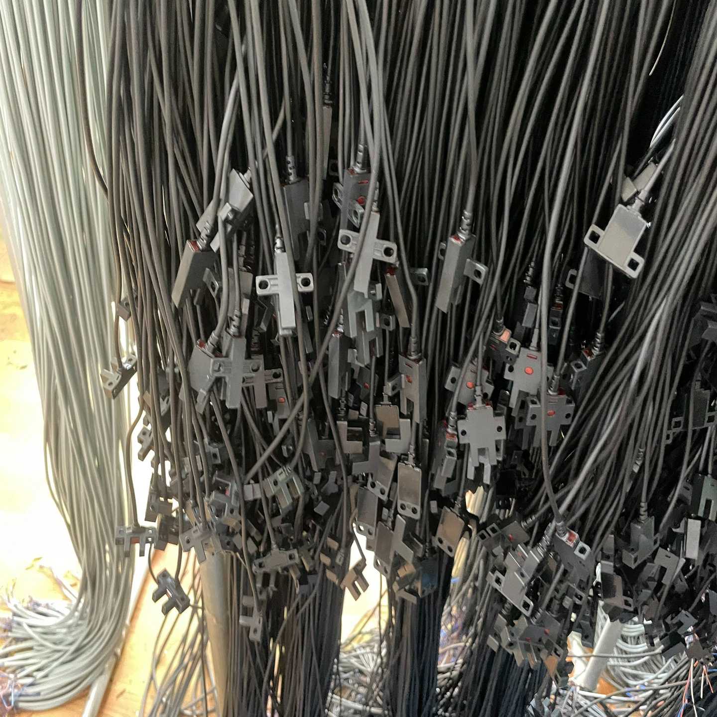 SGD7S-5R5AA0A安川驱动器全新原装日本进口。--议价商品