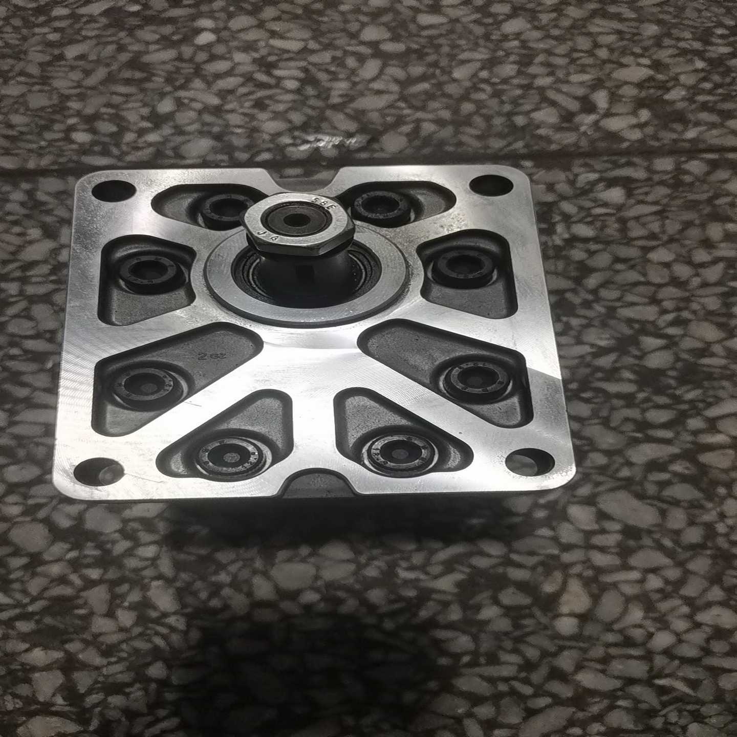 出售MARZOCCHI齿轮泵，型号MLD40AP030，意--议价商品