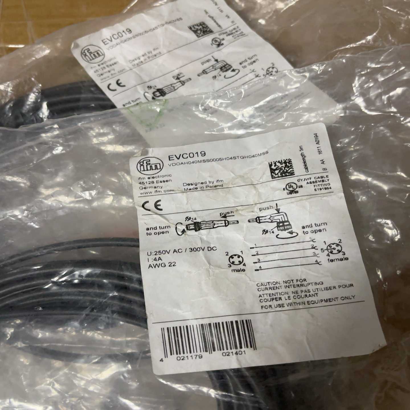 询价-EVC019.易福门传感器5米连接线，自带公母头，直头公，