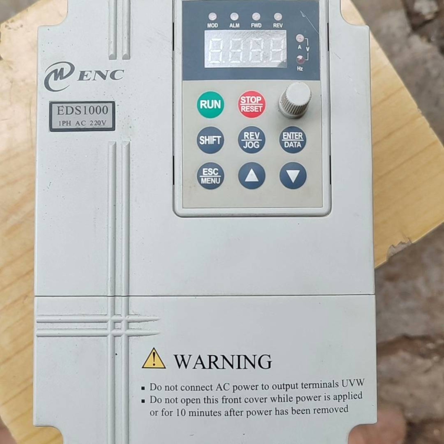 售前询价售前询价议价易能变频器无包装EDS-1000-2S0007