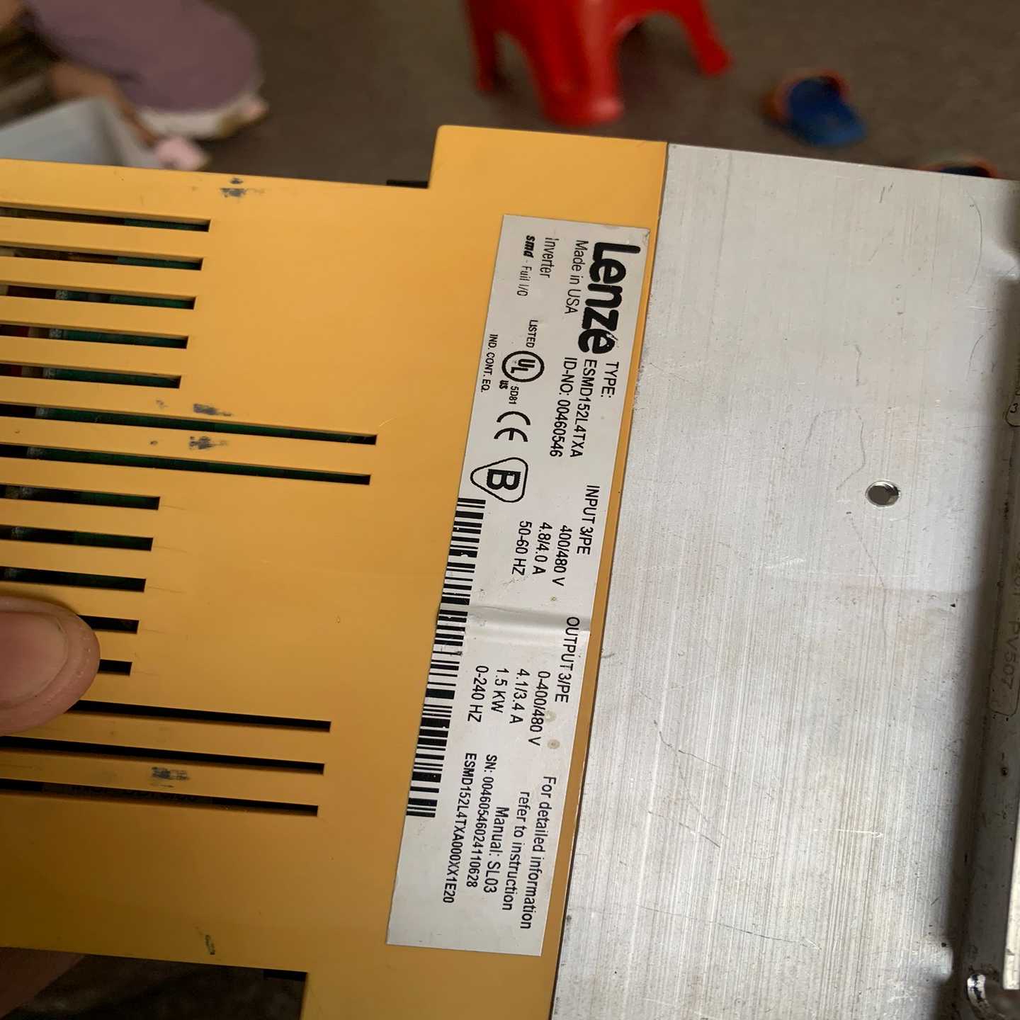 【议价】伦茨变频器ESMD152L4TXA(1.5kw)成色有点适用