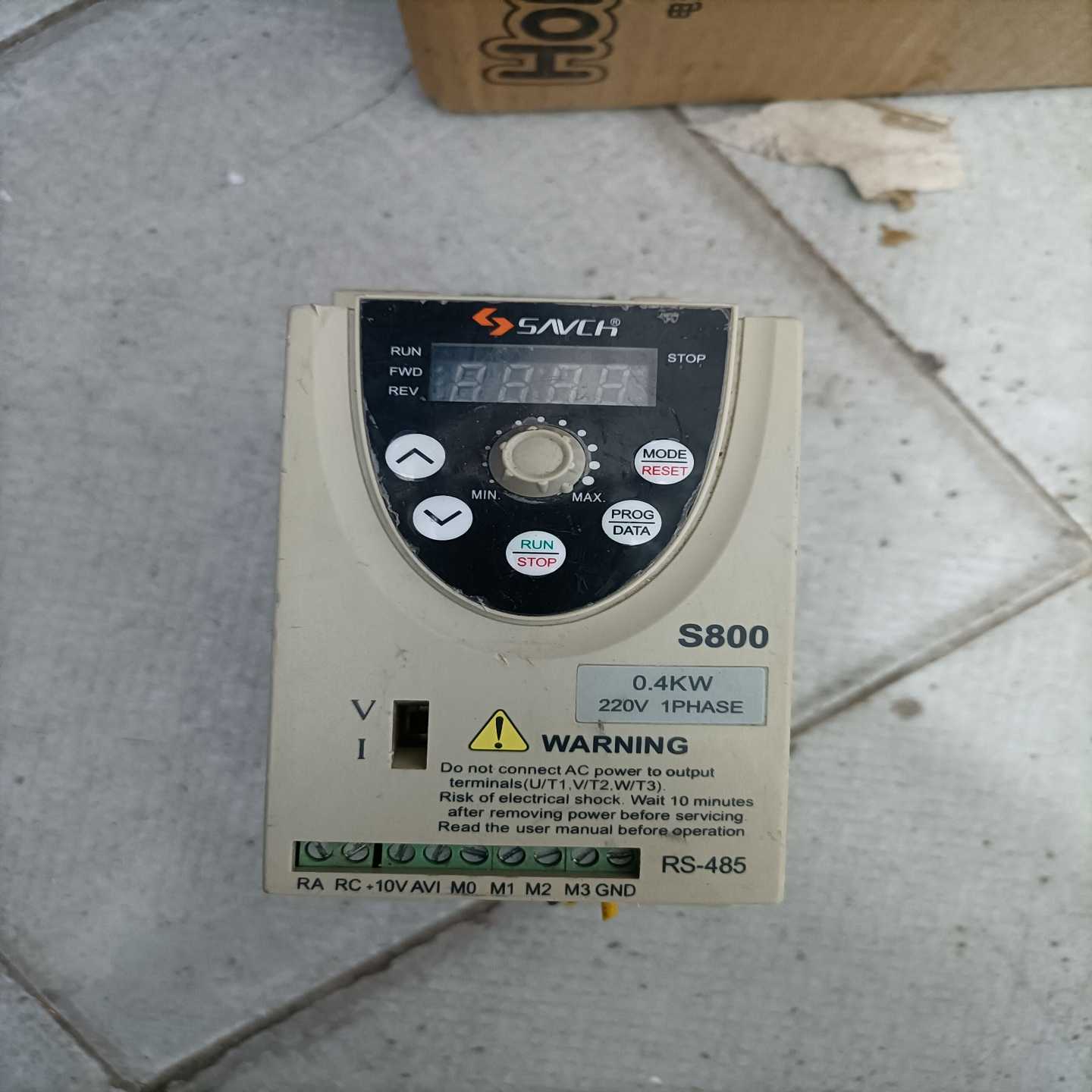 咨询-台湾三碁变频器S800-2S0.4G单相220V0.4KW