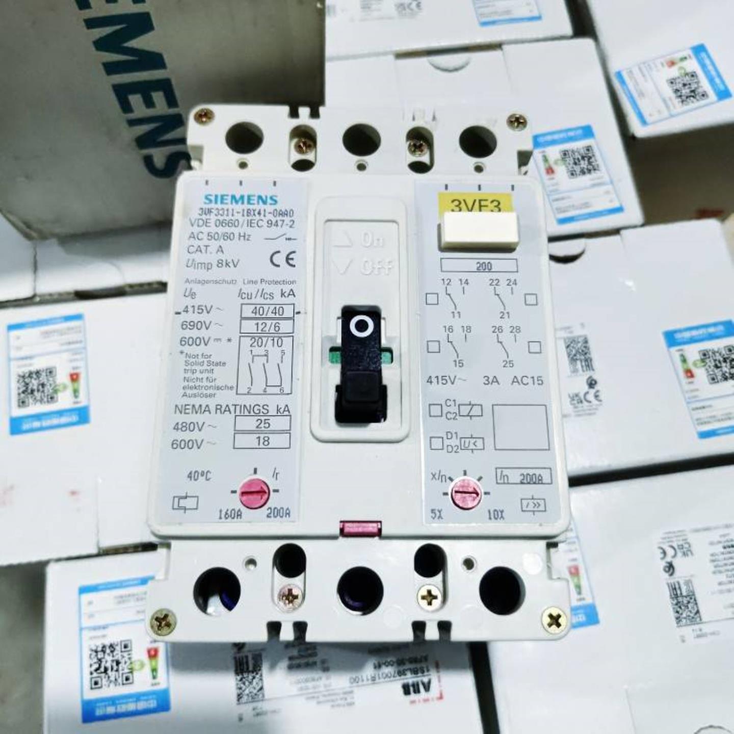 配件西门子 3VF3311-1BX41-0AA0  3P  200A议价