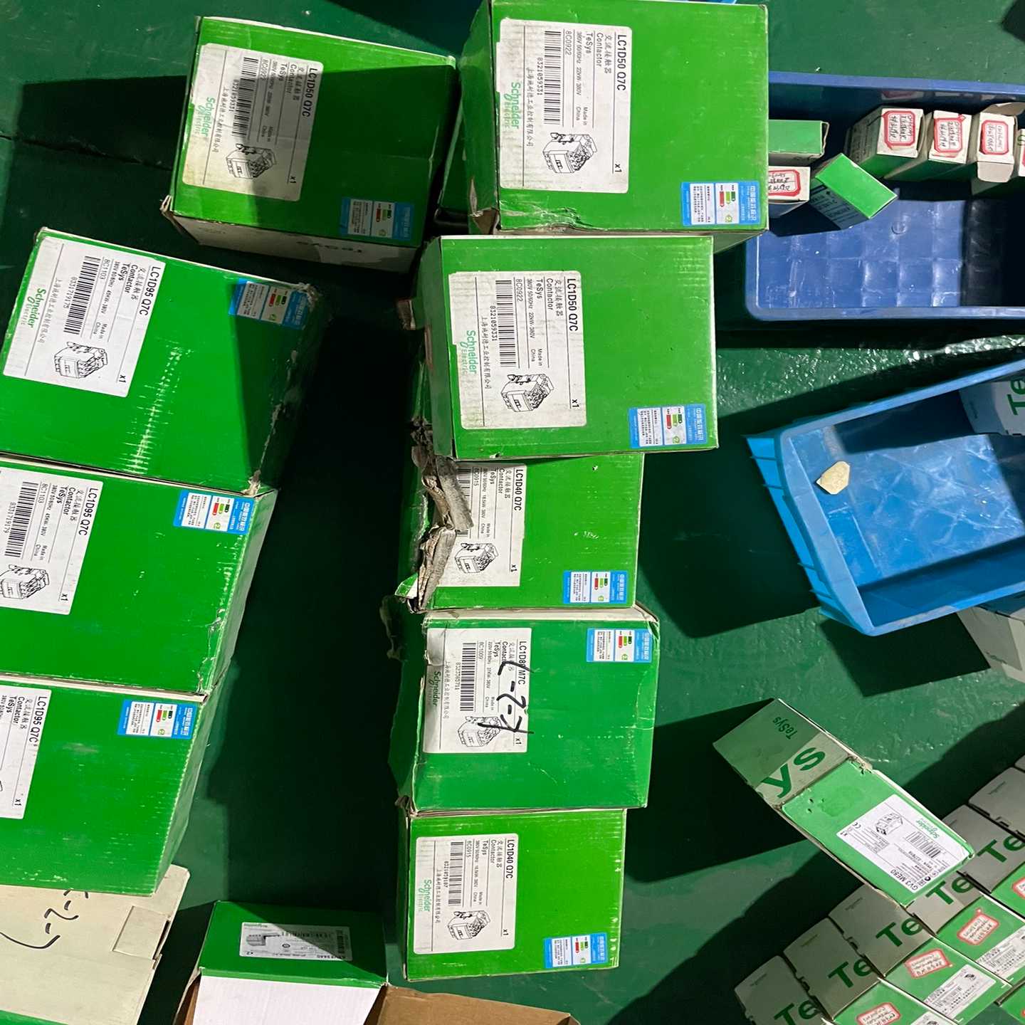 询价施耐德交流接触器LC1D50Q7C老款