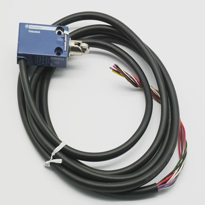 TelemecaniqueZCMD41L2ZCMD41L2Sicherheitsschalter-unuse