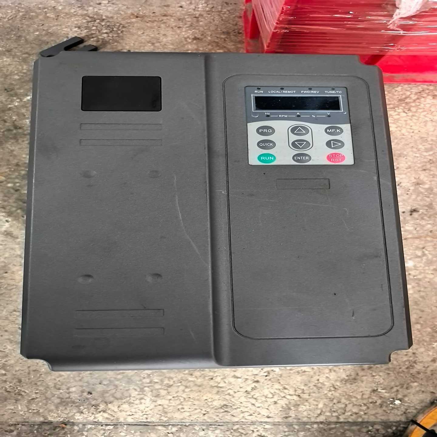 苏州润鑫高性能矢量变频器RXYW-H6-003R7G/005--议价商品