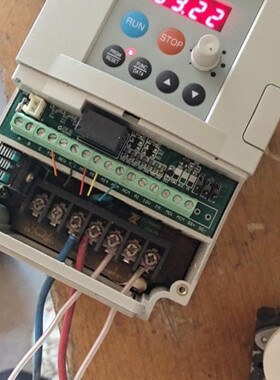 售前询价议价富凌220V 15kwDZB100J0015L2A商品