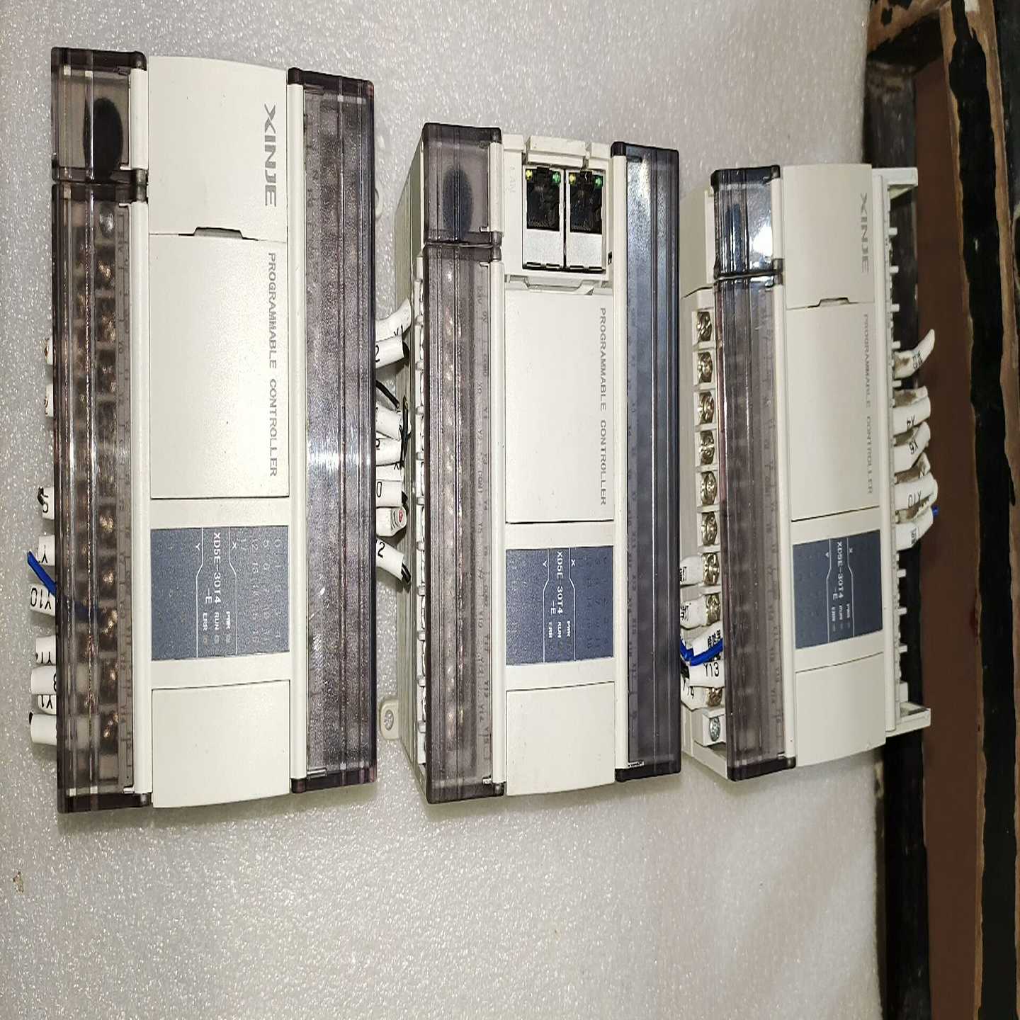 信捷PLCXD5E-30T4-E-议价