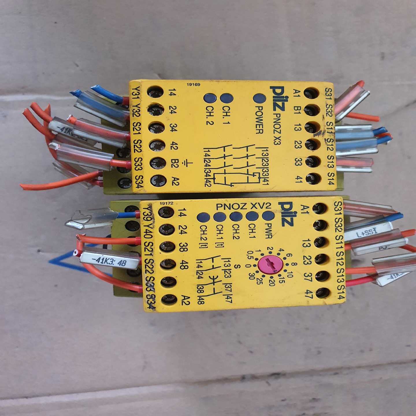 皮尔滋继电器pnozx3pnozxv2两个东西没问题，--议价商品