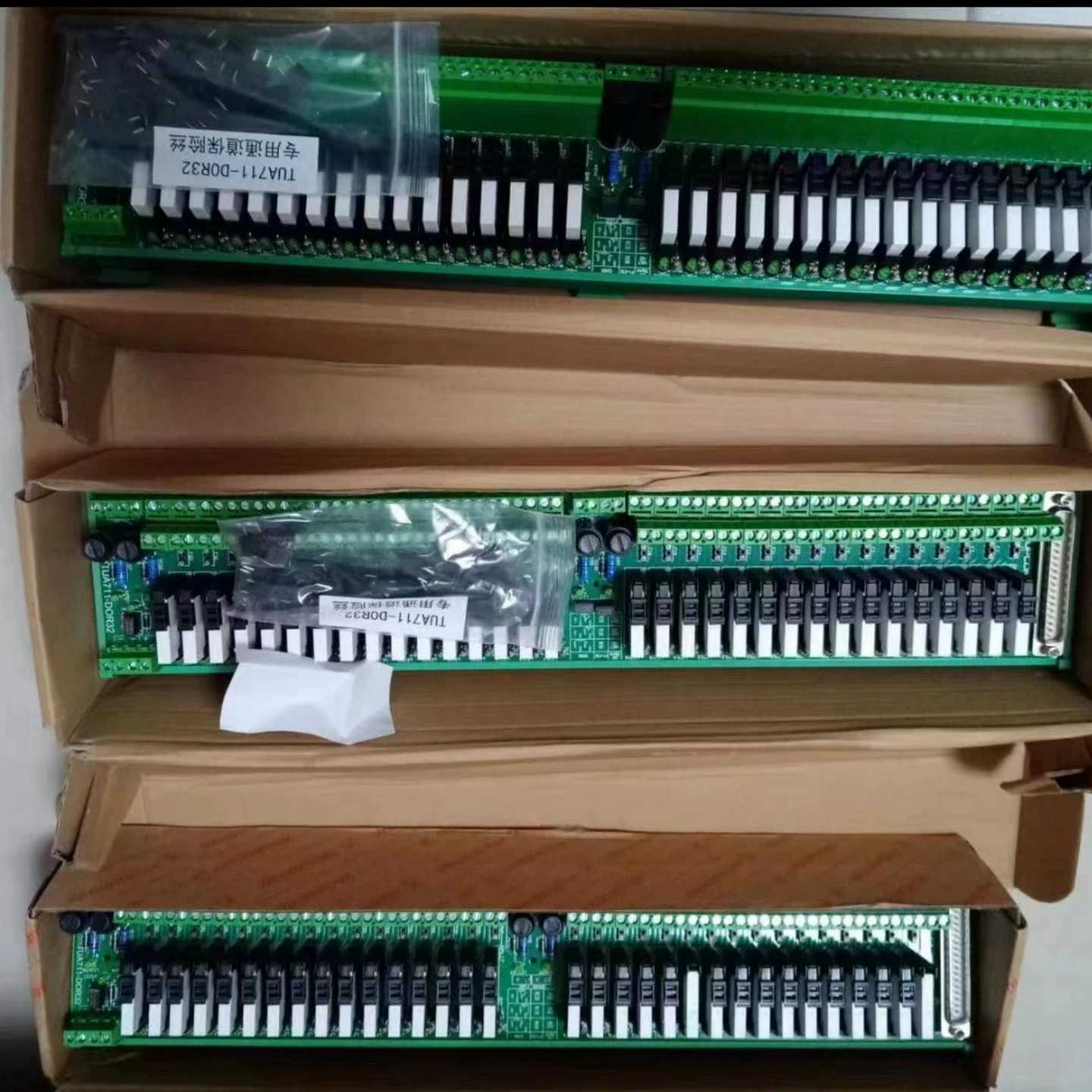 浙江中控ECS700端子板TU711-DOR32TU71;议价