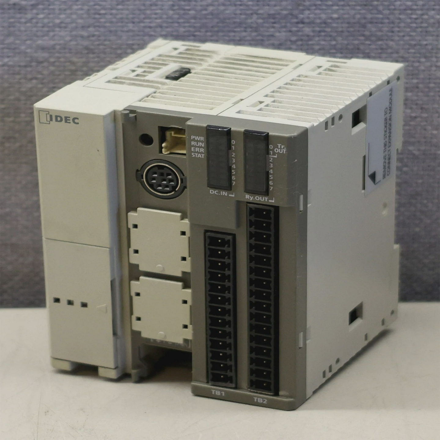 IdecFC5A-D16RK1MicroSmartPentra可编程式逻辑控制器模块&