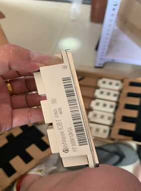 英飞凌IGBT模块FF300R12KS4FF200R12