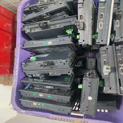 威伦MT6070ⅰH触摸屏实物拍摄图功能正常成色一般～