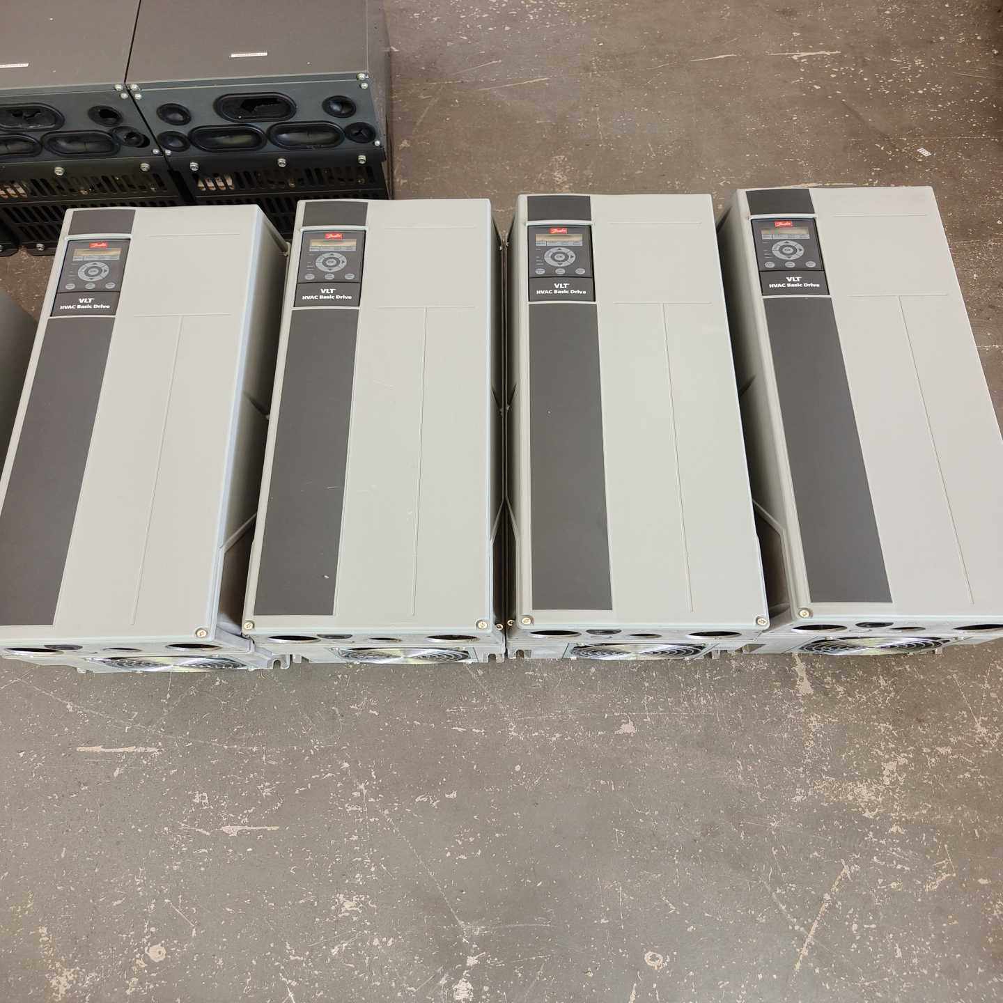 【请询价】丹佛斯22kw变频器FC-101P22KT4E5AH2图片