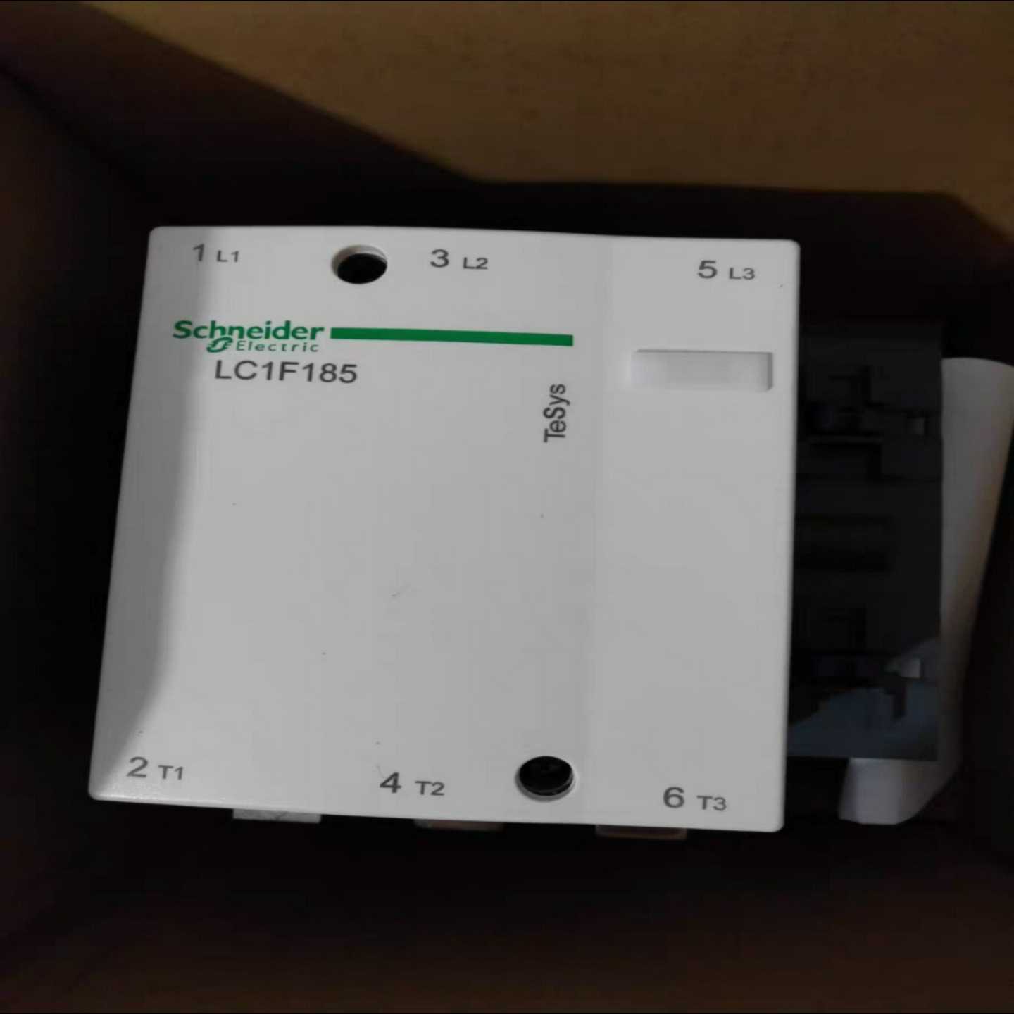 交流接触器LC1F185M7各种规格线圈电压可更换询价