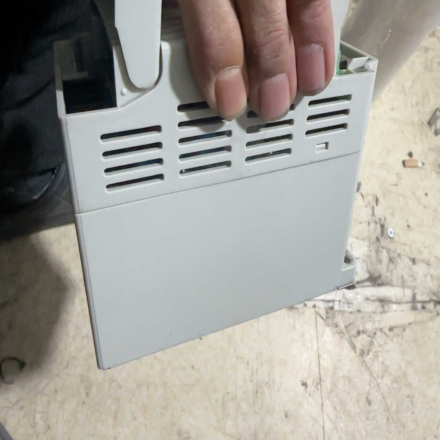 LP4K0610FW3 110V直流接触器~询价