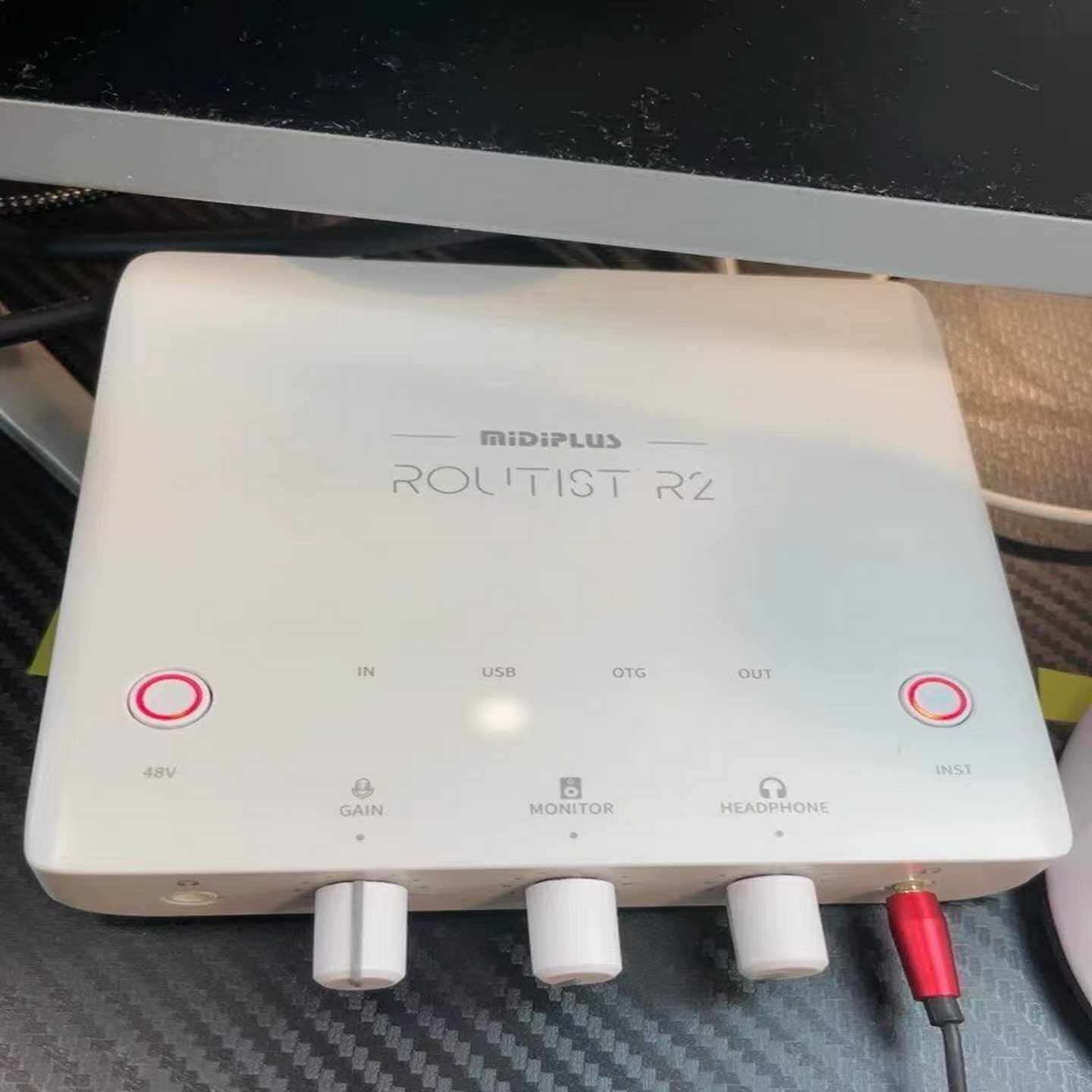 特价便宜出一套迷笛R2MiDiPLUS声卡--议价商品