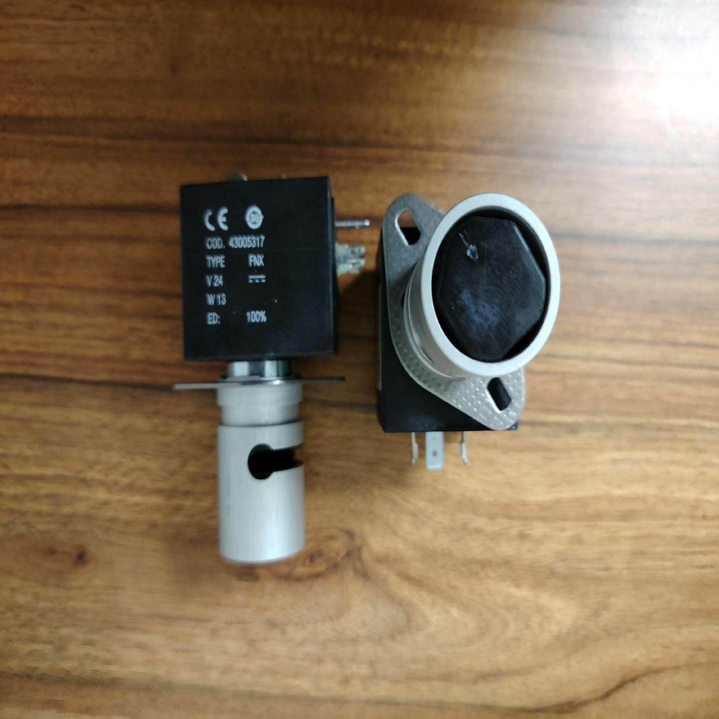 力合科技捏阀，水样杯排放阀样杯夹管阀 ASCO夹管阀 SCH（佳,办公设备/耗材/相关服务,其它,淘宝优惠券,粉丝福利购,淘宝优惠卷