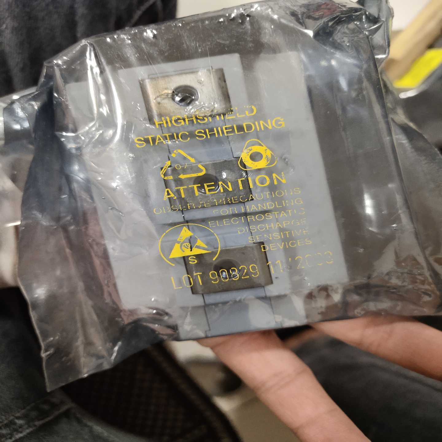 议价全新jBSM75GB120DN2(SCH100)模块有三个，1现货/维修