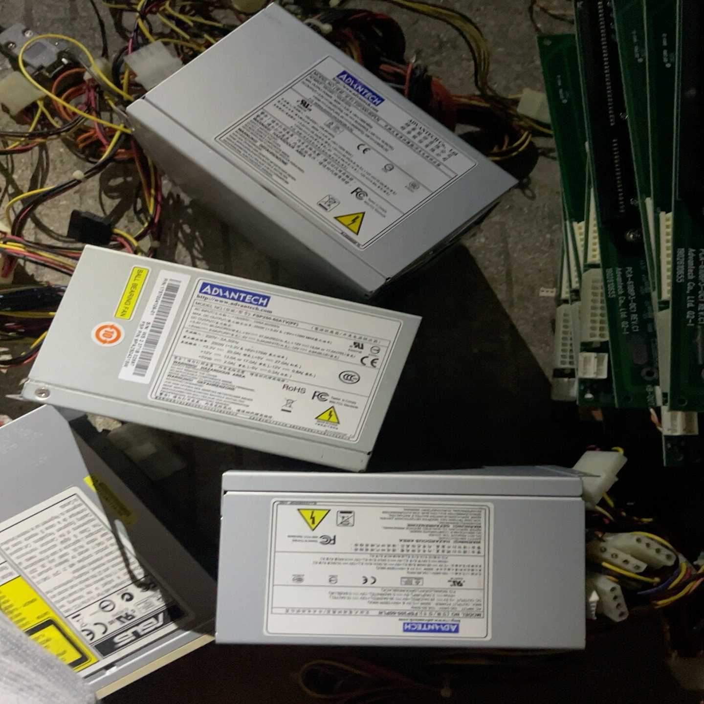 议价拆机电源研华FSP300-60PLN现货/g维修