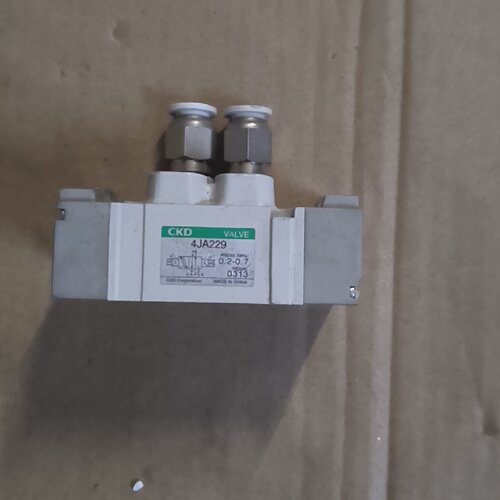 寻ICKD原装电磁阀4JA229DC24V