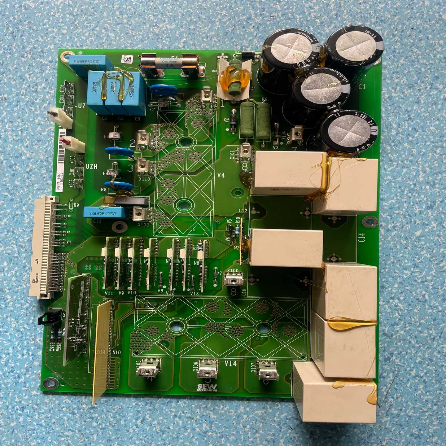 （议价）PHC22A-A110M1-E21A-00/S11分布式变频