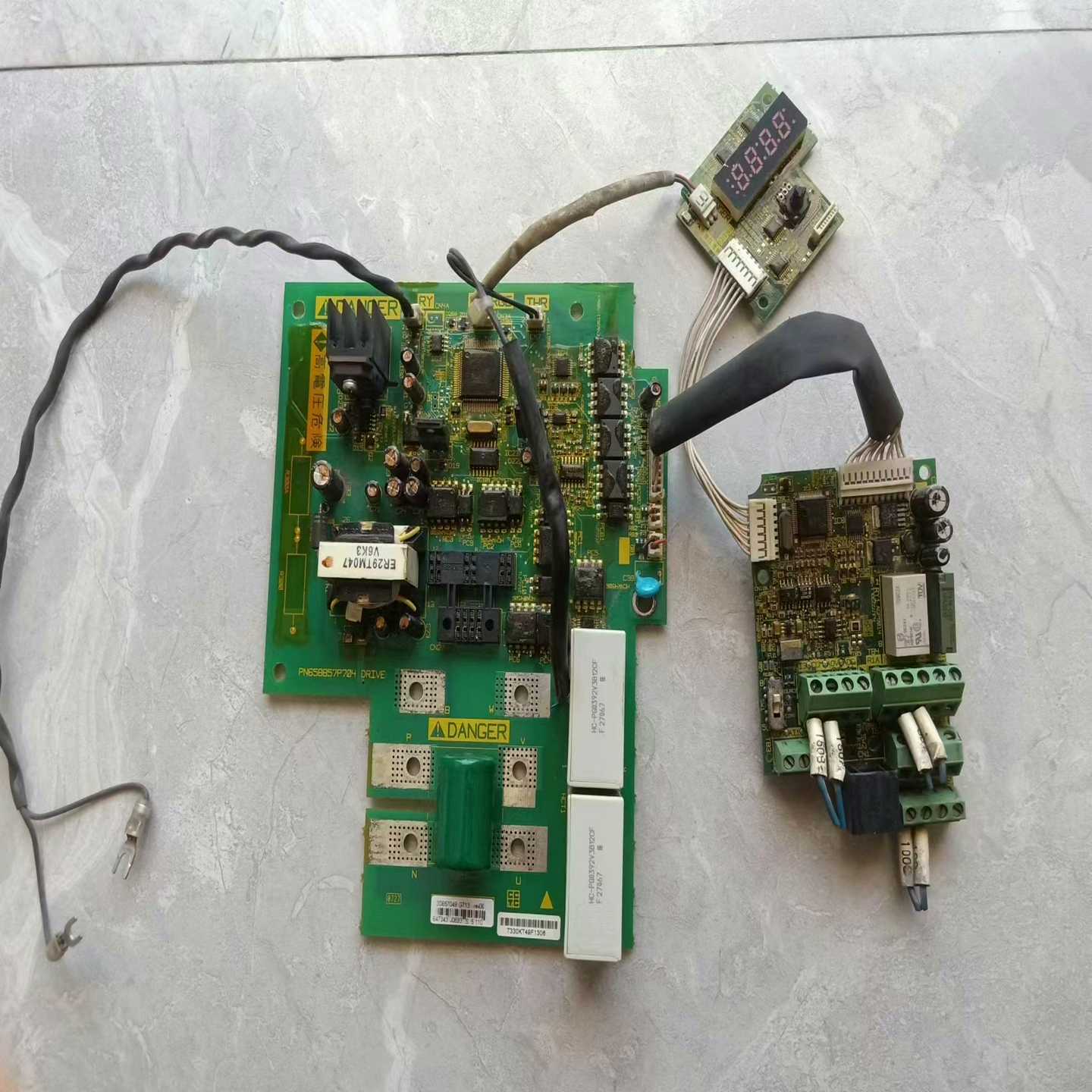 变频器板子一套ATV31HD11N4A询价