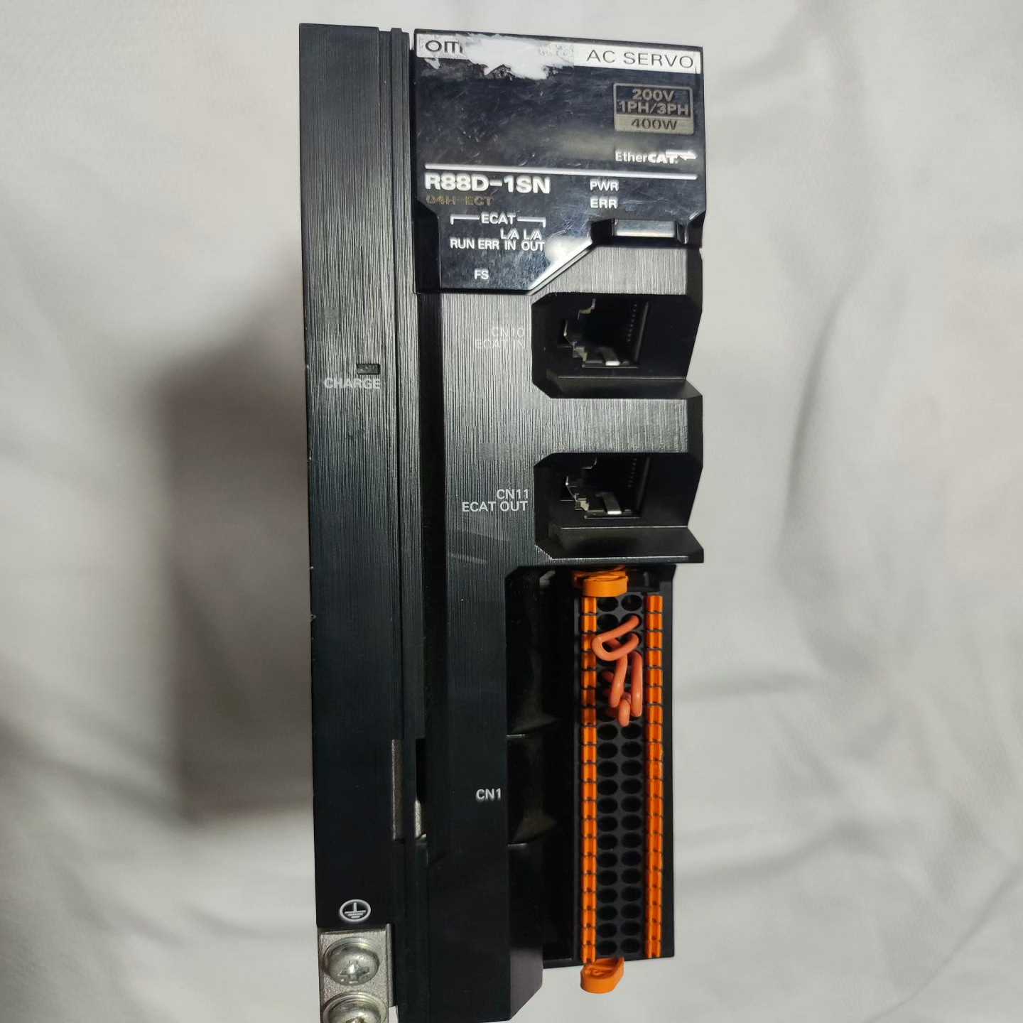 咨询-R88D-1SN04H-ECT-03伺服驱动器