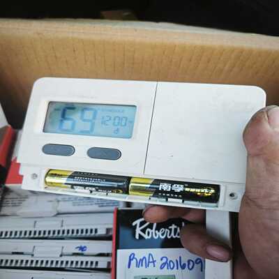 Robertshaw温控仪，型号rs2210c和rs3110--议价商品