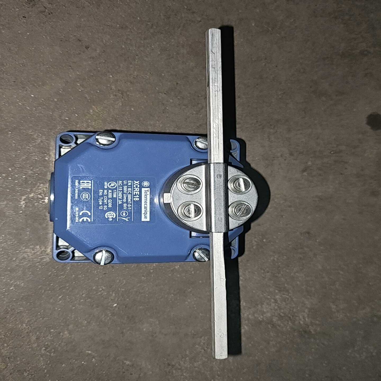 XcRE18十字开关询价