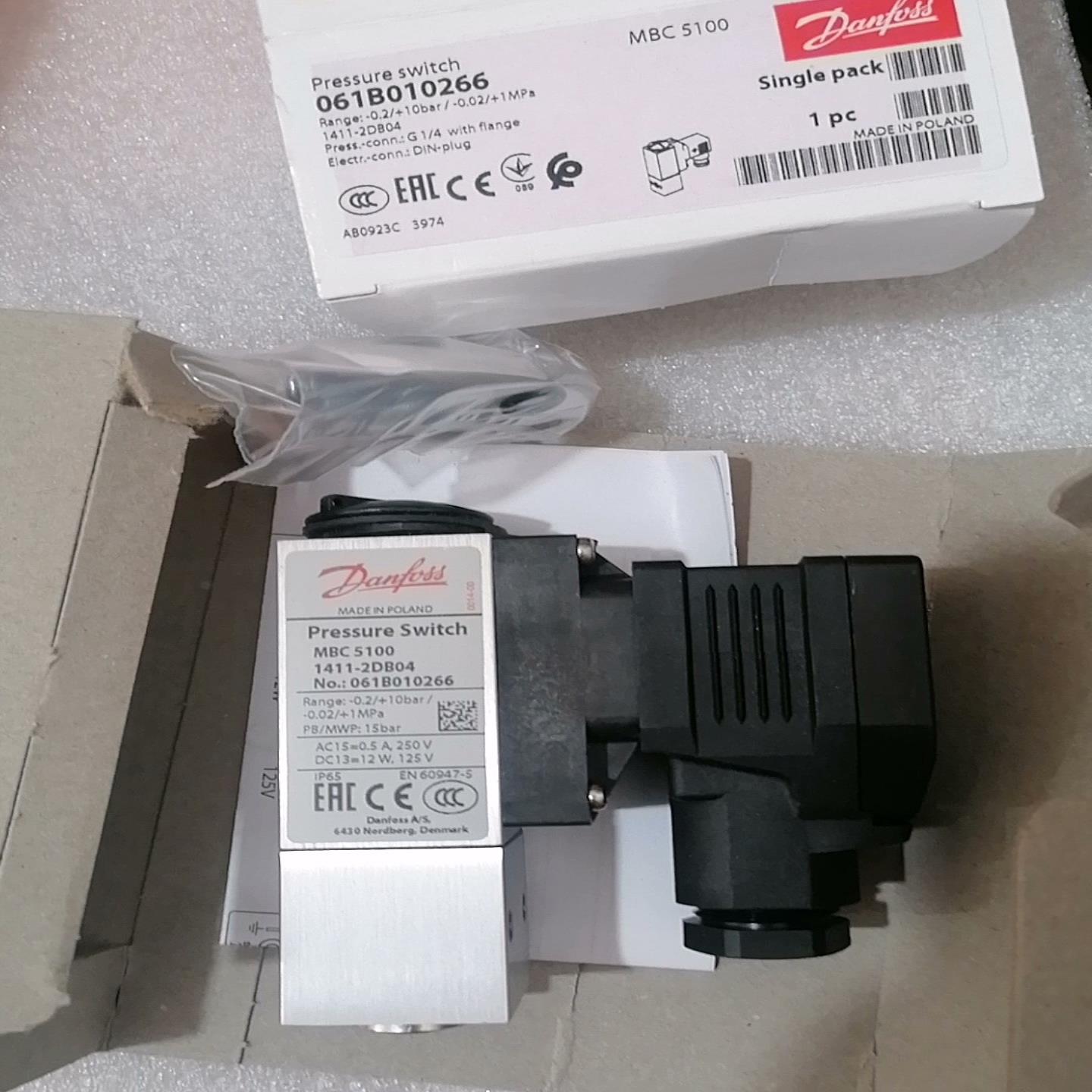 丹佛斯压力开关061B010266（佳毅工控）