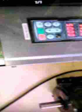 咨询-AC60-T3-7R5G，带面板，实物图拍照，成色如图所示