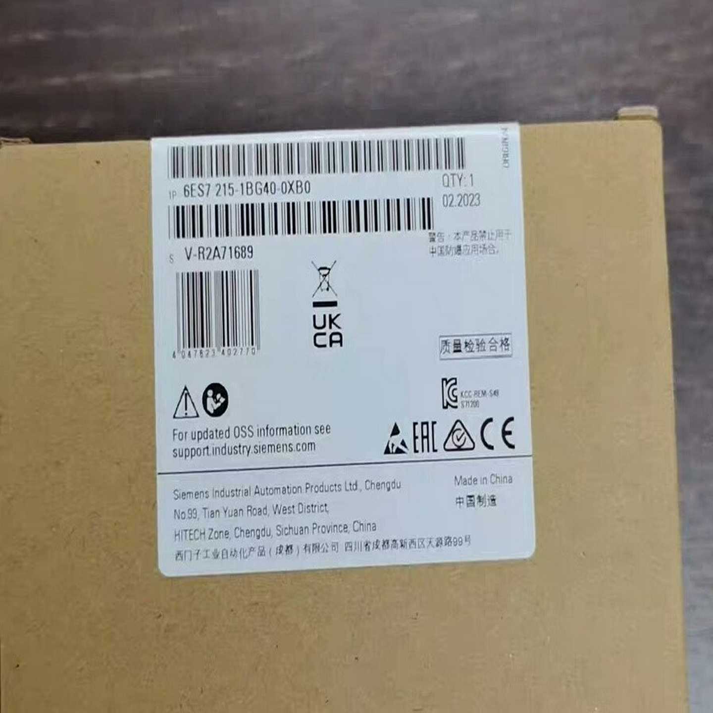 全新原装正品6ES7215-1BG40-0XB0西门子PL--议价商品